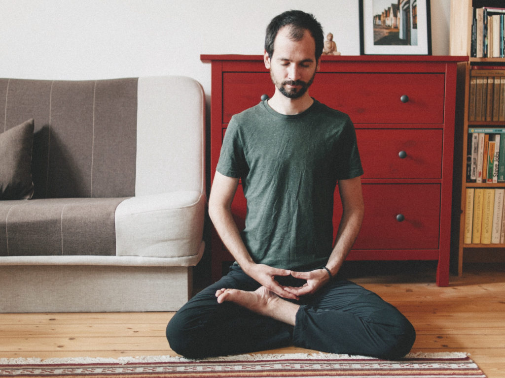 zen-zazen-mindfulness-magyarorszagon-schell-gergely-pszichologus-meditacio